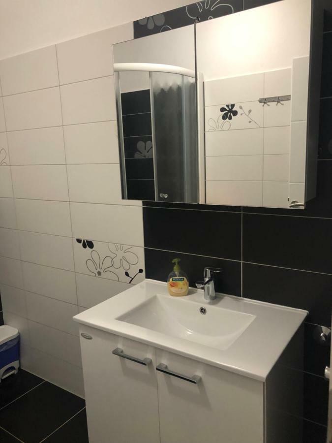 Vera Apartmán